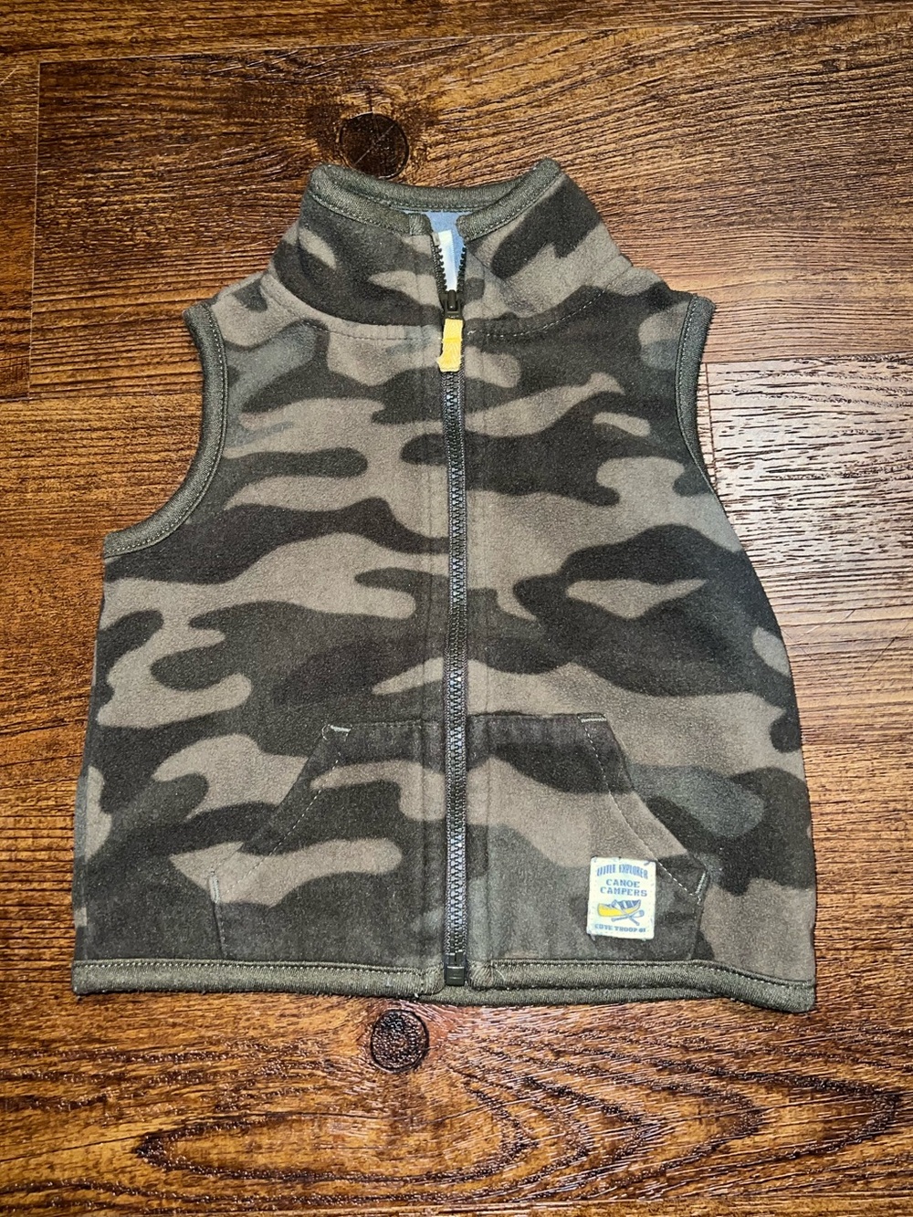 Carter’s Toddler Camo Fleece Zip Up Sleeveless Vest Brown Green Size 9 Months